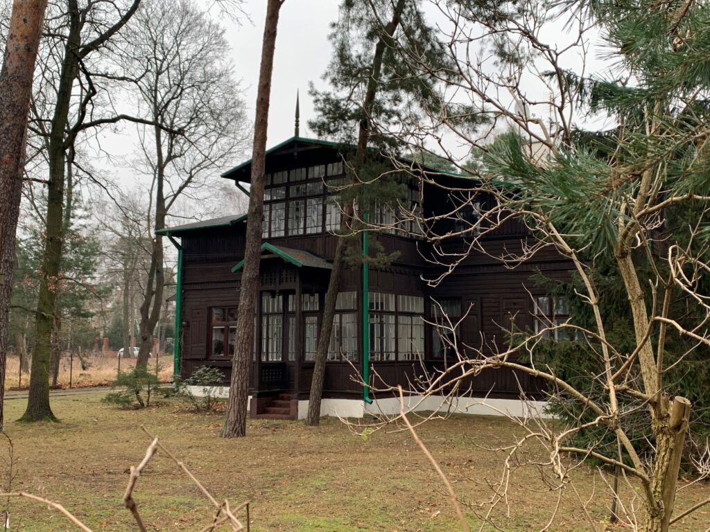 Wawer Willa Snitk&oacute;wka 5