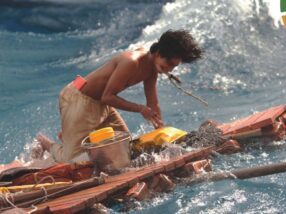 Why do castaways die of thirst on the sea?