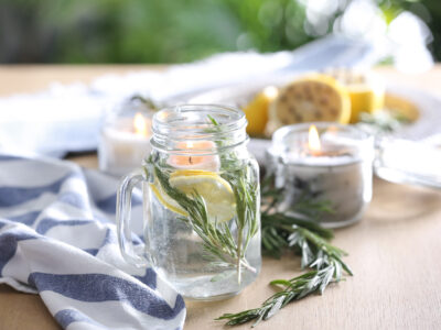 Aromatyczne świece przeciw komarom